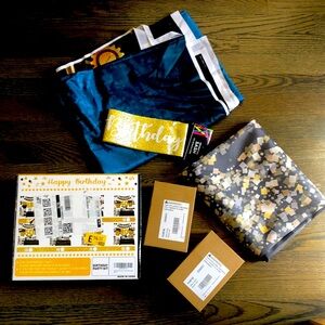 NWT 18th Birthday Decorations. Happy Birthday sash, 220 black and gold balloons